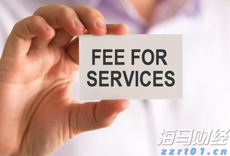 第十五届全运会男子篮球成年组A组参赛球队抵达贵港