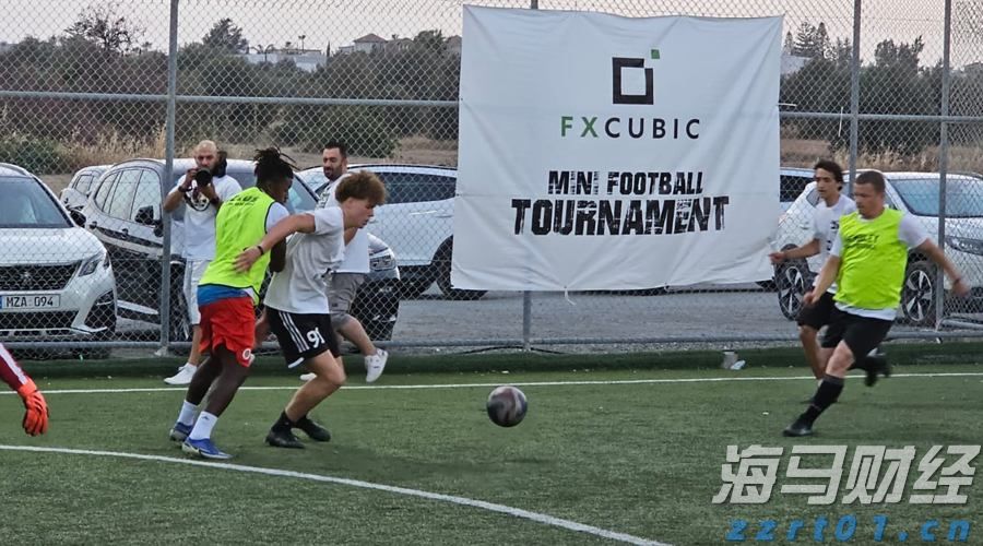 金价或将上涨?老铺黄金(06181)年内再度提价