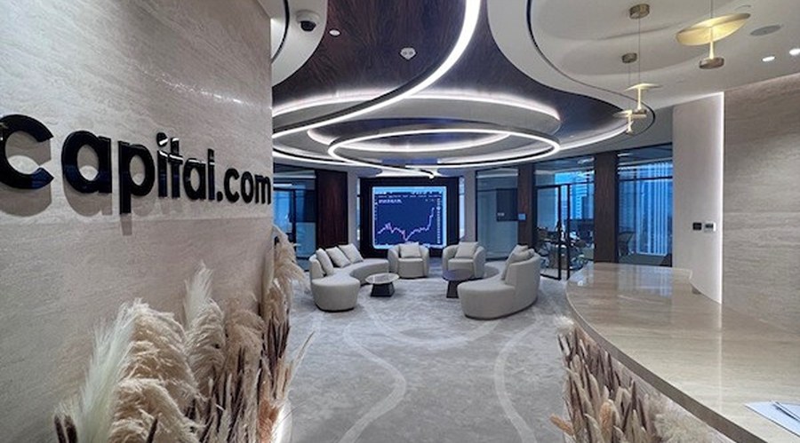 【新春走基层】市高铁汽车站投运后的首场春运